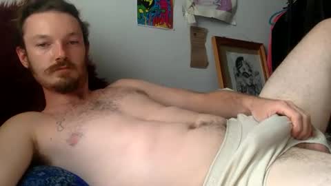 Snapshot of yunggeezer chatting on January 8, 2:03 am yunggeezer online show from January 8, 2:03 am