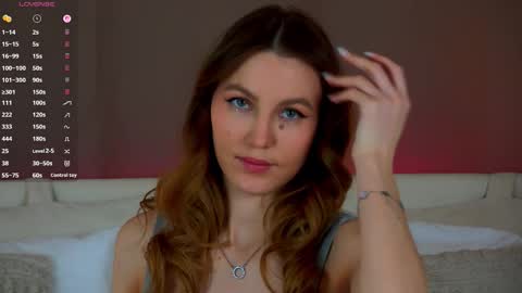 Tessa online show from February 16, 8:05 pm