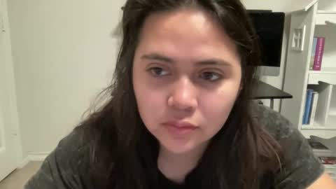 yungtorii online show from November 15, 1:29 pm