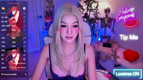 Snapshot of yurasiand0ll chatting on September 23, 1:08 am Sasa online show from September 23, 1:08 am