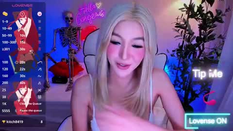 Snapshot of yurasiand0ll chatting on October 22, 1:06 am Sasa online show from October 22, 1:06 am