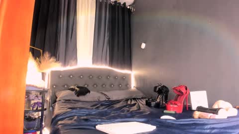 Yurie online show from February 7, 1:53 pm