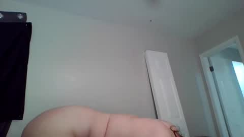 Snapshot of yurtsquirt chatting on May 28, 2:20 am yurtsquirt online show from May 28, 2:20 am