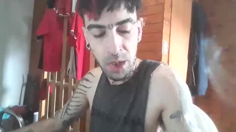 Yuumi online show from November 18, 6:34 pm