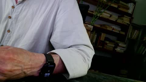 Snapshot of yvanbonar181018 chatting on October 2, 1:51 pm yvanbonar181018 online show from October 2, 1:51 pm