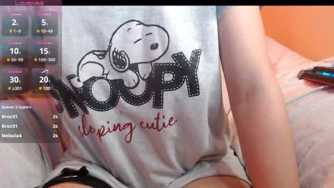 Snapshot of yzza_suave chatting on March 9, 9:25 pm yzza_suave online show from March 9, 9:25 pm