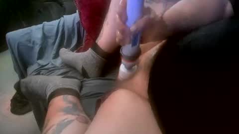 Z0RL0C online show from December 5, 6:54 am