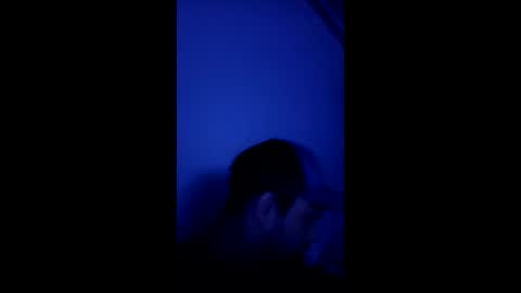 Snapshot of z124629 chatting on March 1, 7:10 am z124629 online show from March 1, 7:10 am