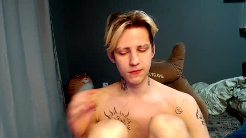 Toshka online show from December 15, 1:11 pm