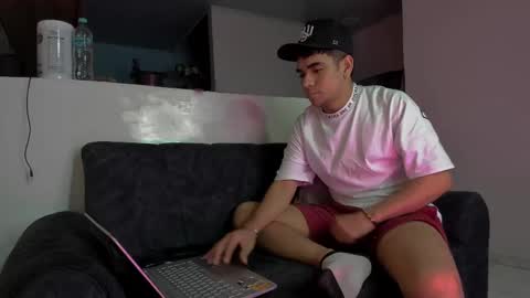 zac online show from January 26, 6:07 am