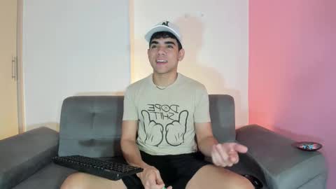 zac online show from September 13, 12:16 pm