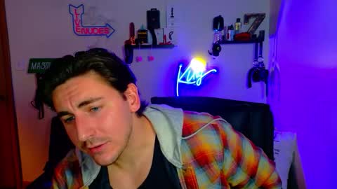 Zach Rhyder online show from January 15, 2:16 am