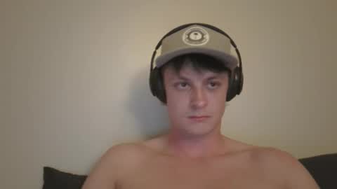 zachary893 online show from May 9, 7:24 am
