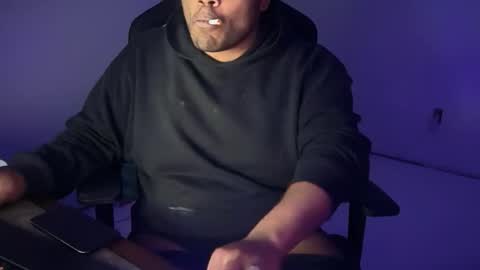 IMAWINNER online show from April 16, 4:02 am