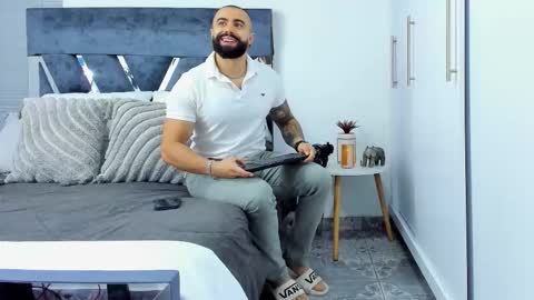 Richard online show from December 1, 12:32 pm