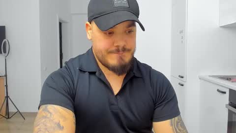 Snapshot of zackconnorsx chatting on March 7, 9:06 pm Zack online show from March 7, 9:06 pm