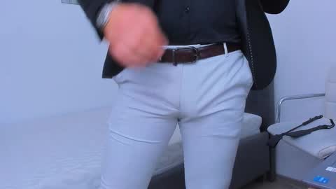 Snapshot of zackconnorsx chatting on November 15, 11:43 pm Zack online show from November 15, 11:43 pm