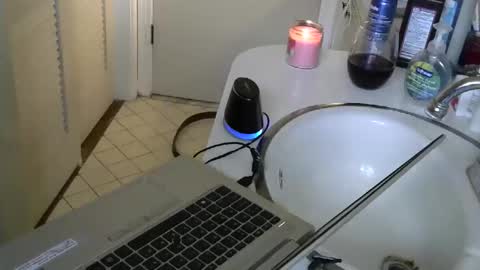 Snapshot of zaddykendoll chatting on February 9, 10:47 pm Aiden online show from February 9, 10:47 pm