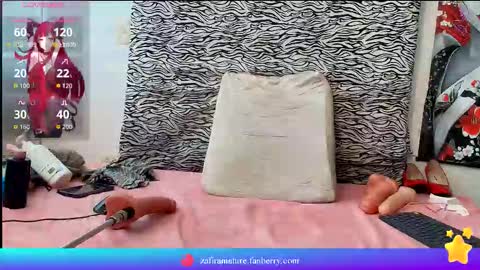 Snapshot of zafira_mature chatting on October 20, 2:50 pm zafira online show from October 20, 2:50 pm
