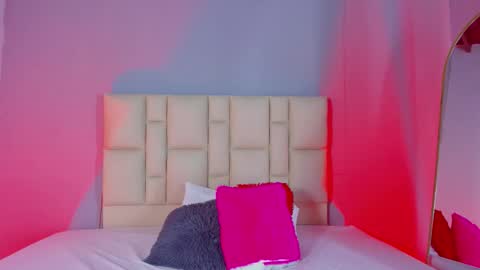 Zafiro Brown online show from January 15, 12:10 pm