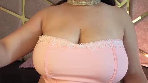 Claire  online show from February 7, 6:44 pm