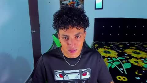 Snapshot of zafirocum chatting on July 31, 12:37 pm BiG Zafiro online show from July 31, 12:37 pm