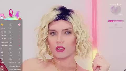 Snapshot of zagadka33333 chatting on November 7, 2:00 am Zagadka33333 online show from November 7, 2:00 am