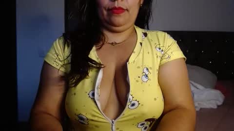 Snapshot of zahi_willx chatting on November 13, 9:03 pm Zahi ... wants to play with everyone...yessss online show from November 13, 9:03 pm