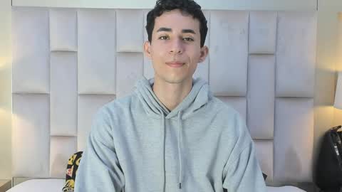 zahir_ashar online show from March 24, 11:32 pm