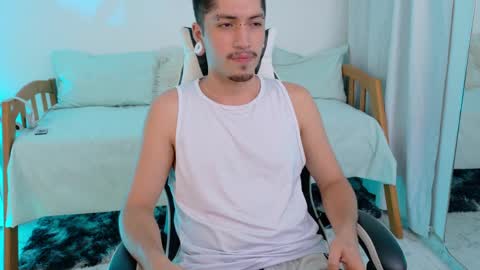 Zahir Raw online show from April 12, 12:59 am