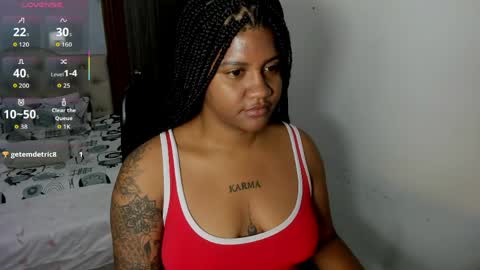 Snapshot of zahra_rose chatting on April 23, 10:58 am zahra_rose online show from April 23, 10:58 am