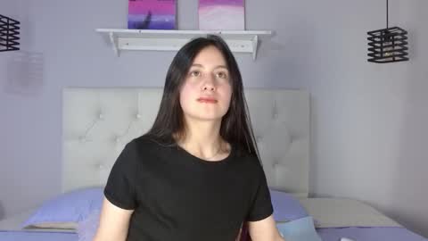 Snapshot of zaida_1 chatting on October 1, 2:12 pm Zaida online show from October 1, 2:12 pm