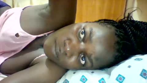 Snapshot of zainxxxx chatting on February 3, 2:03 am zainxxxx online show from February 3, 2:03 am