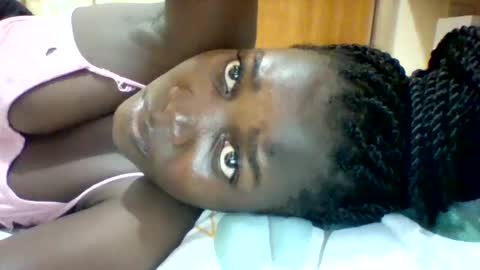 Snapshot of zainxxxx chatting on February 6, 8:34 pm zainxxxx online show from February 6, 8:34 pm