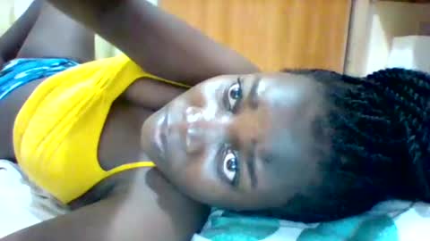 Snapshot of zainxxxx chatting on February 18, 9:09 pm zainxxxx online show from February 18, 9:09 pm