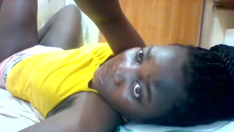 Snapshot of zainxxxx chatting on February 20, 11:09 am zainxxxx online show from February 20, 11:09 am