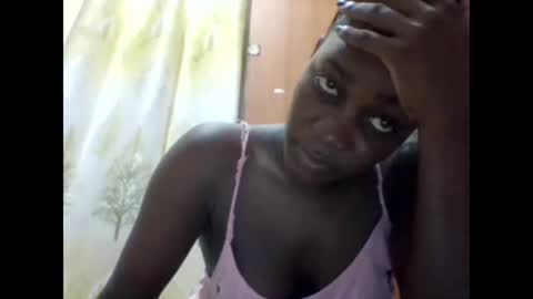 Snapshot of zainxxxx chatting on February 28, 7:14 pm zainxxxx online show from February 28, 7:14 pm