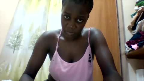 Snapshot of zainxxxx chatting on March 3, 6:33 pm zainxxxx online show from March 3, 6:33 pm