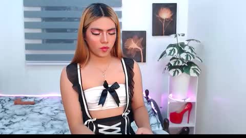 Snapshot of zairaaaaa chatting on April 19, 12:15 pm Zai online show from April 19, 12:15 pm