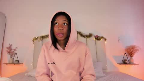 Zaira online show from December 21, 2:46 pm