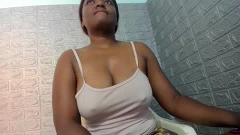Zamara   online show from May 20, 12:22 pm