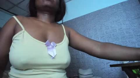 Snapshot of zamara__ chatting on July 5, 7:26 am Zamara online show from July 5, 7:26 am