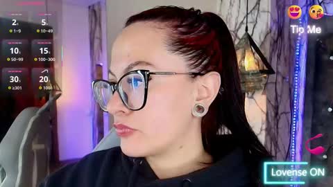   online show from March 20, 6:57 pm