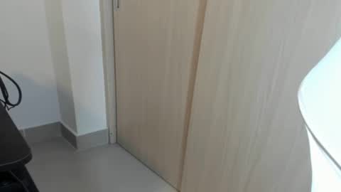 Snapshot of zammcito_ chatting on December 7, 5:37 am zamm online show from December 7, 5:37 am