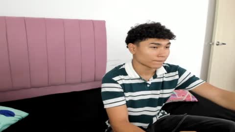 Snapshot of zammcito_ chatting on December 22, 6:59 pm zamm online show from December 22, 6:59 pm