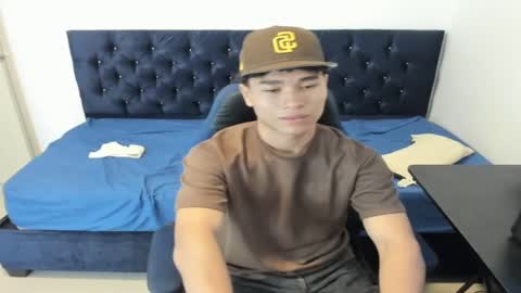 Snapshot of zammcito_ chatting on January 6, 2:58 am zamm online show from January 6, 2:58 am