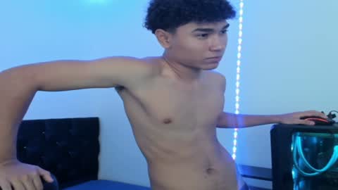 Snapshot of zammcito_ chatting on January 23, 12:41 pm zamm online show from January 23, 12:41 pm