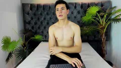 zane online show from February 28, 1:23 pm