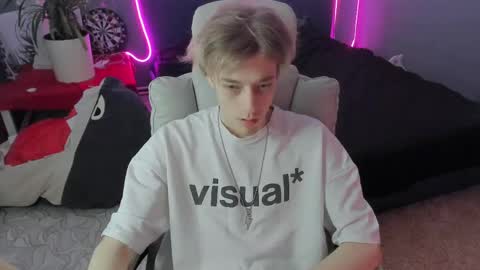 Kel online show from April 16, 10:05 am