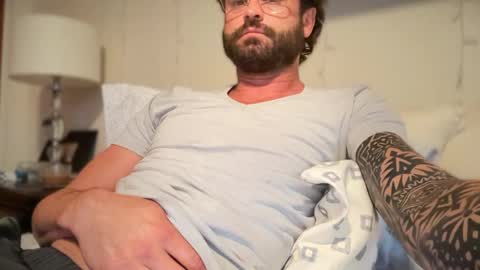 ZaneLoveXO online show from April 29, 2:32 pm